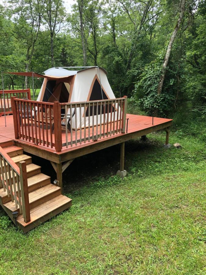 Glampin' In Style-Broken Bow Hotel Exterior photo