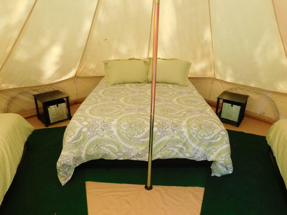 Glampin' In Style-Broken Bow Hotel Exterior photo