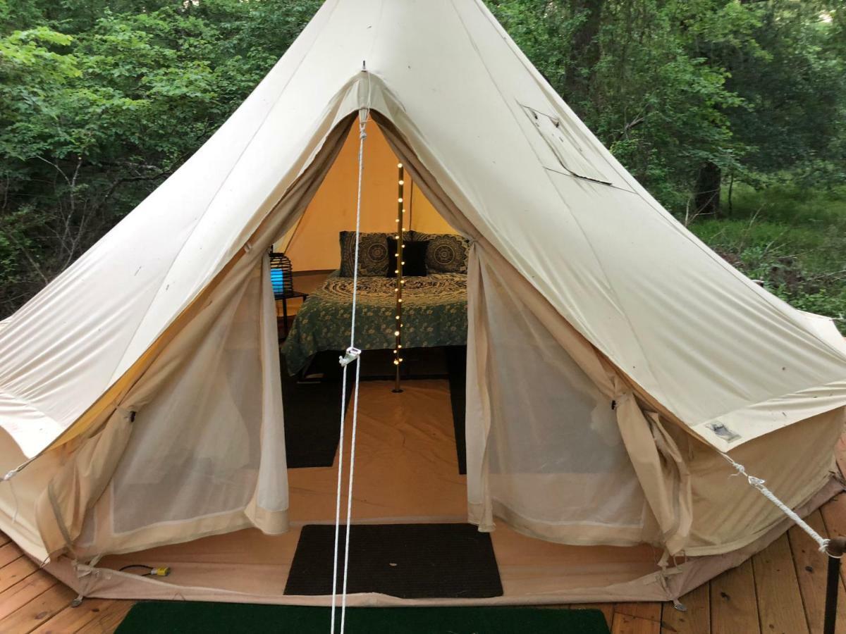Glampin' In Style-Broken Bow Hotel Exterior photo